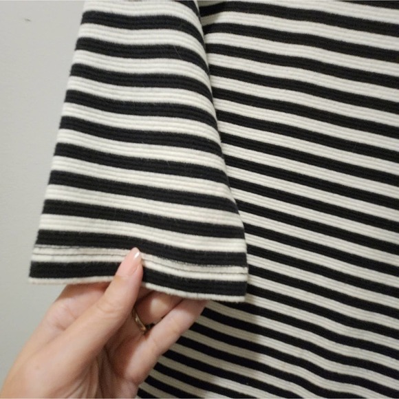 Old Navy Black Stripe Sheath Dress Size XS - Picture 8 of 8